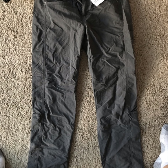 Women’s Patagonia Hiking Pants - Picture 4 of 4